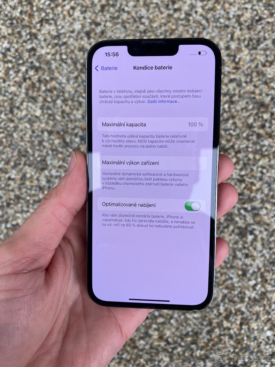 IPhone 13 Pro - baterie 100% - 9