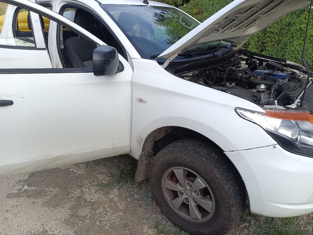 Mitsubishi L200 - 9