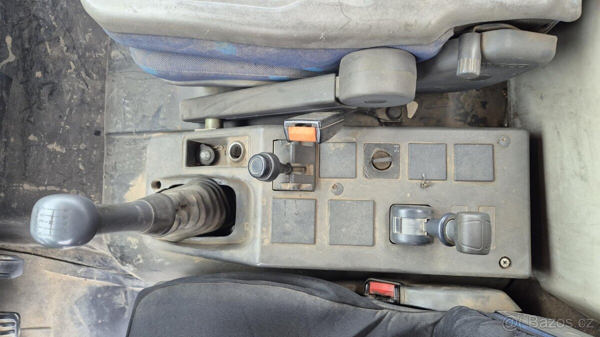 IVECO EUROCARGO ML 180 E28 EURO 3 valník + hydraulický jeřáb - 9