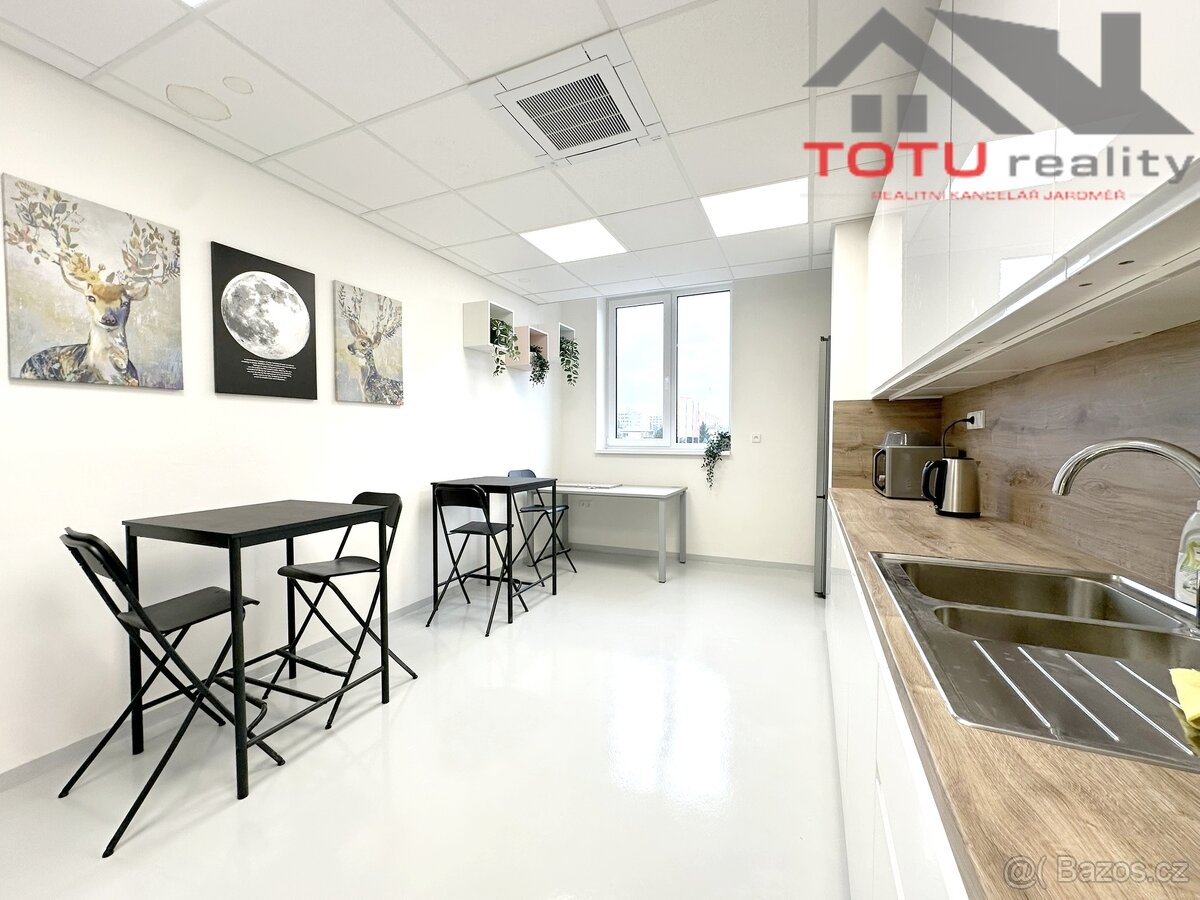 Pronájem, komerční prostor, 404 m2, Jaroměř - 9