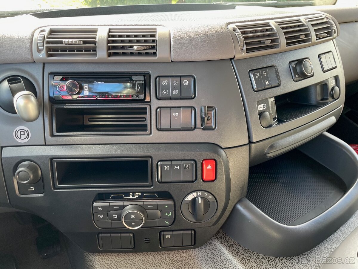 TATRA Phoenix T158 - 8x8 S1 VS-mont - 9