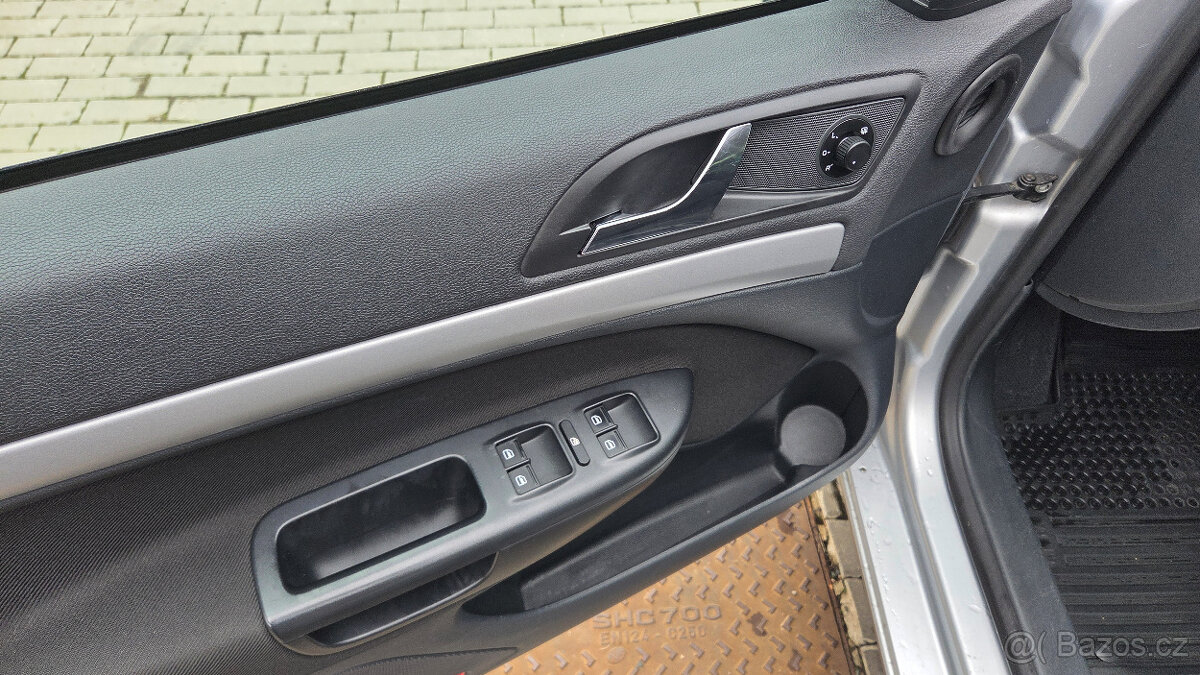 Octavia 2 Facelift 1.6 TDi 77kW 180 tkm 2012 - 9