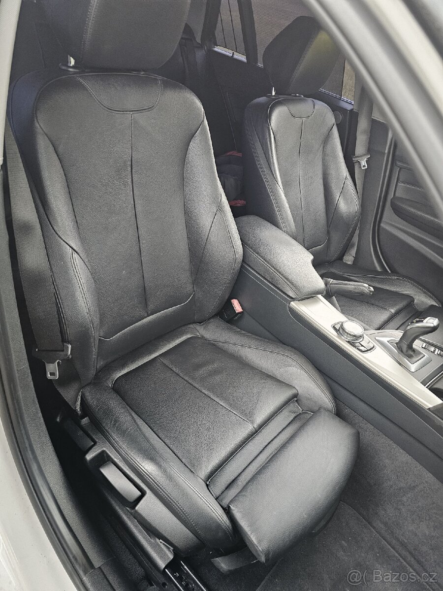 Bmw 330d touring 210 kw Najeto 160 tis km servis BMW - 9