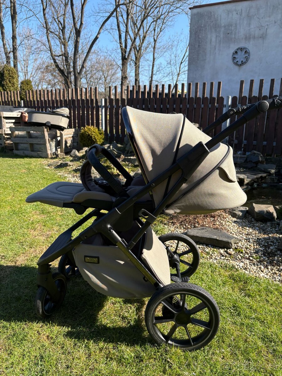 Kočárek Moon Piú 2024-set - 9