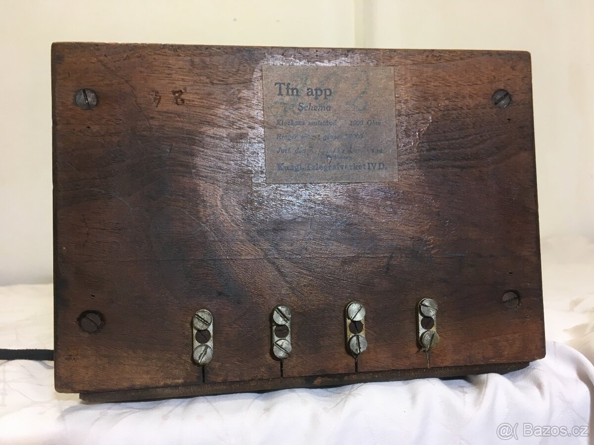 Závěsný pultový telefon ERICSSON - 9