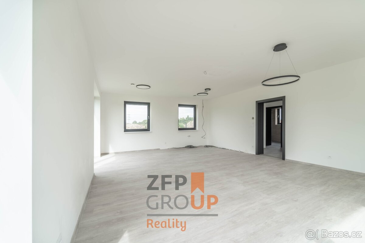 Prodej nízkoenergetického domu 4+kk s rekuperací a vlastní e - 9