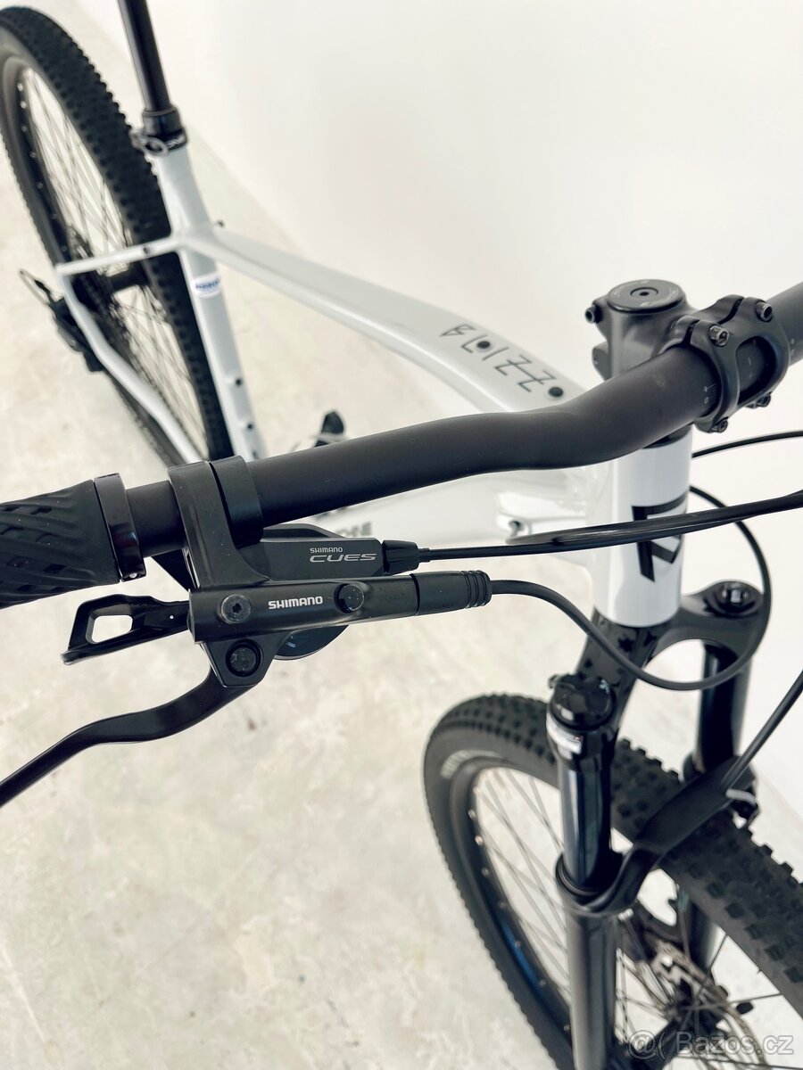 Horské kolo 29” Rock Machine Blizz 30 (L) – výborný stav - 9