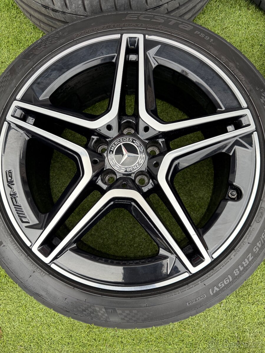 Mercedes AMG A/CLA/B CLASS - 225/45 R18 LETNÍ ORIGINÁL - 9