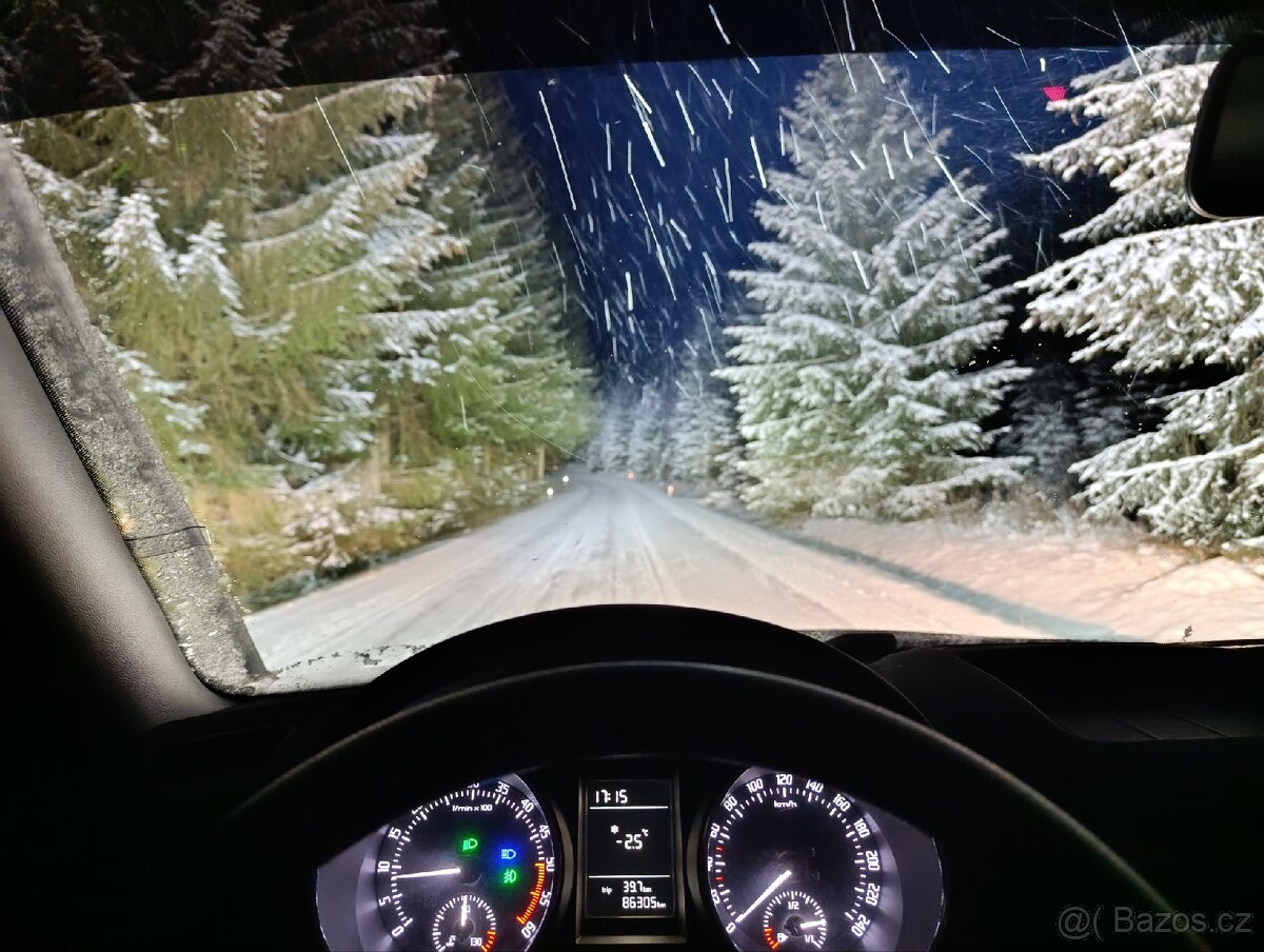 Škoda Yeti 2.0 TDI, 4x4, 6q, 98 xxxkm - 9