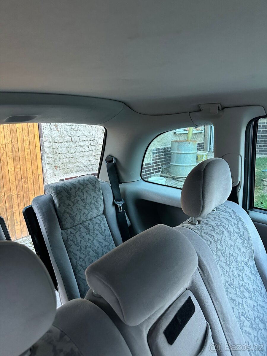 Opel Zafira 1,8 85 kw - 9