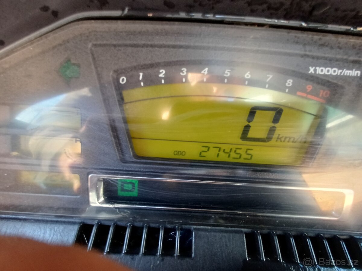 SUZUKI Burgman 650 - 9