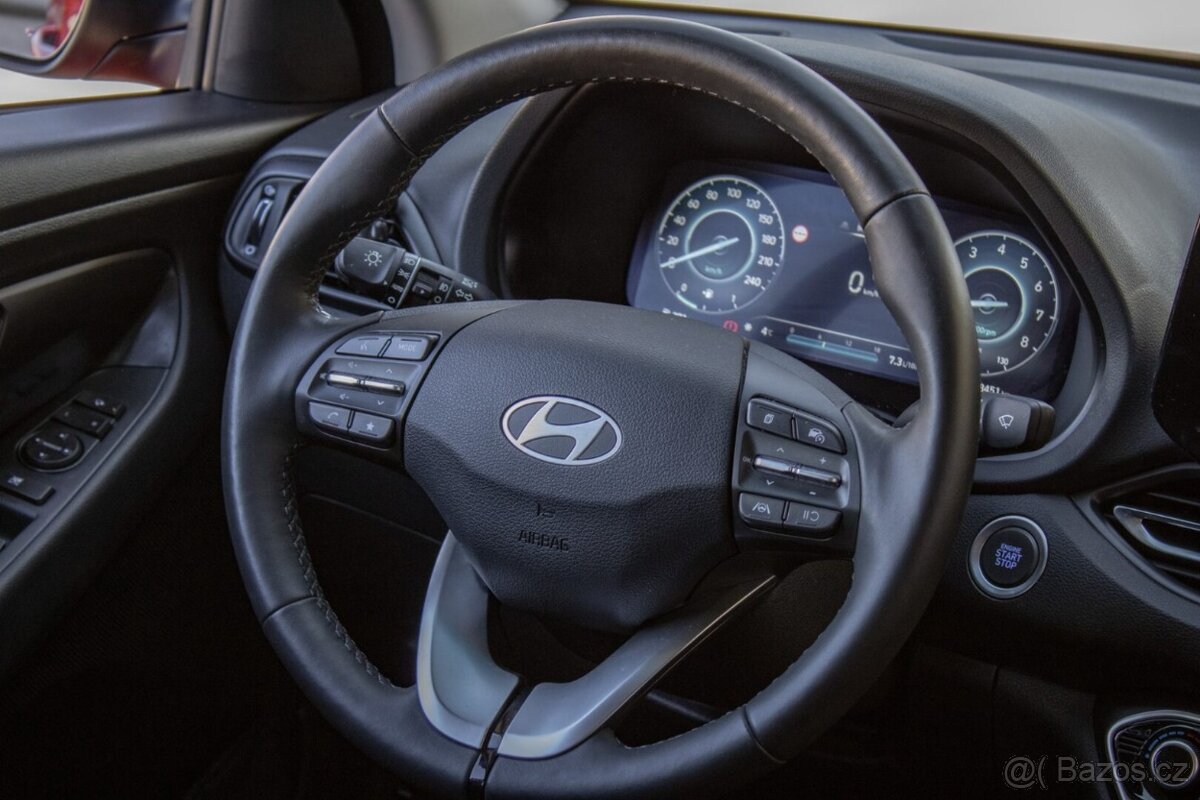 Hyundai i30 fastback MT/6 - 9