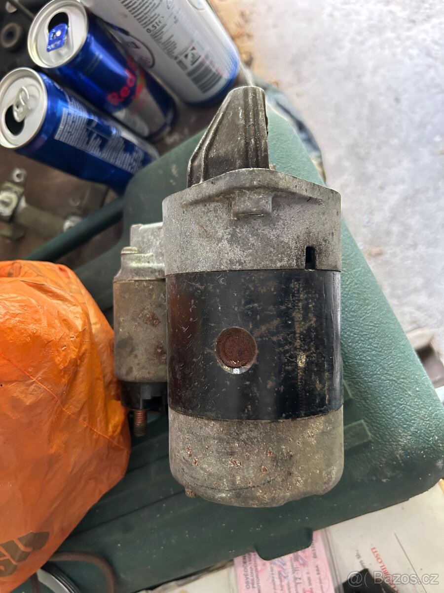 Autoradia, Renault 5, Renault 12- Trabant, Lada, Mitsubishi. - 9