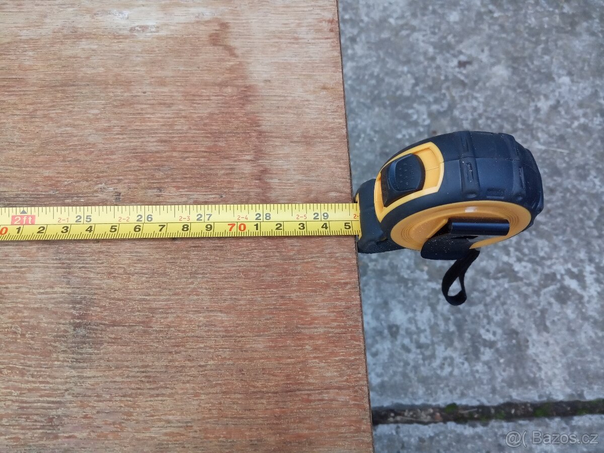 Konferenční stolek - 9