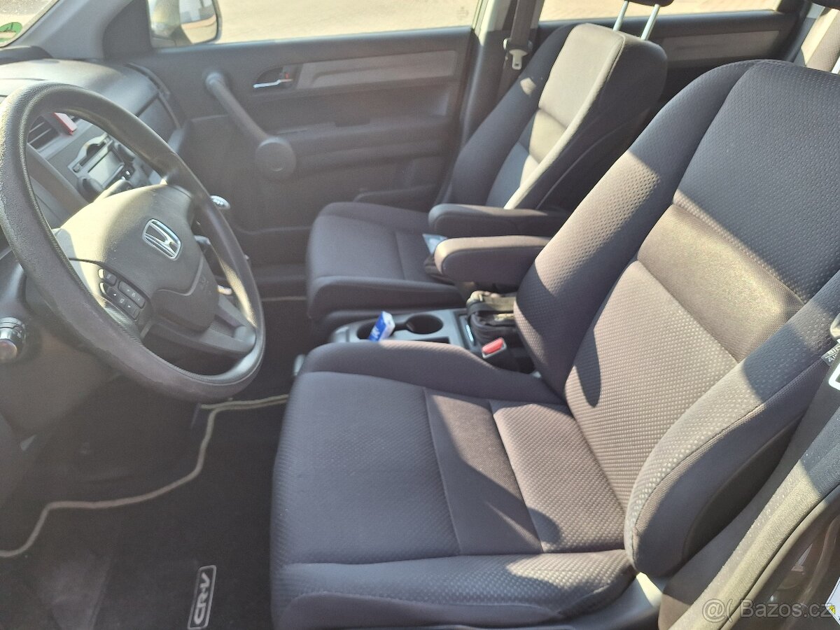 Honda CR-V 2.2D/103kW, 4x4, r.2009, 206tis. km. Serv. kniha - 9