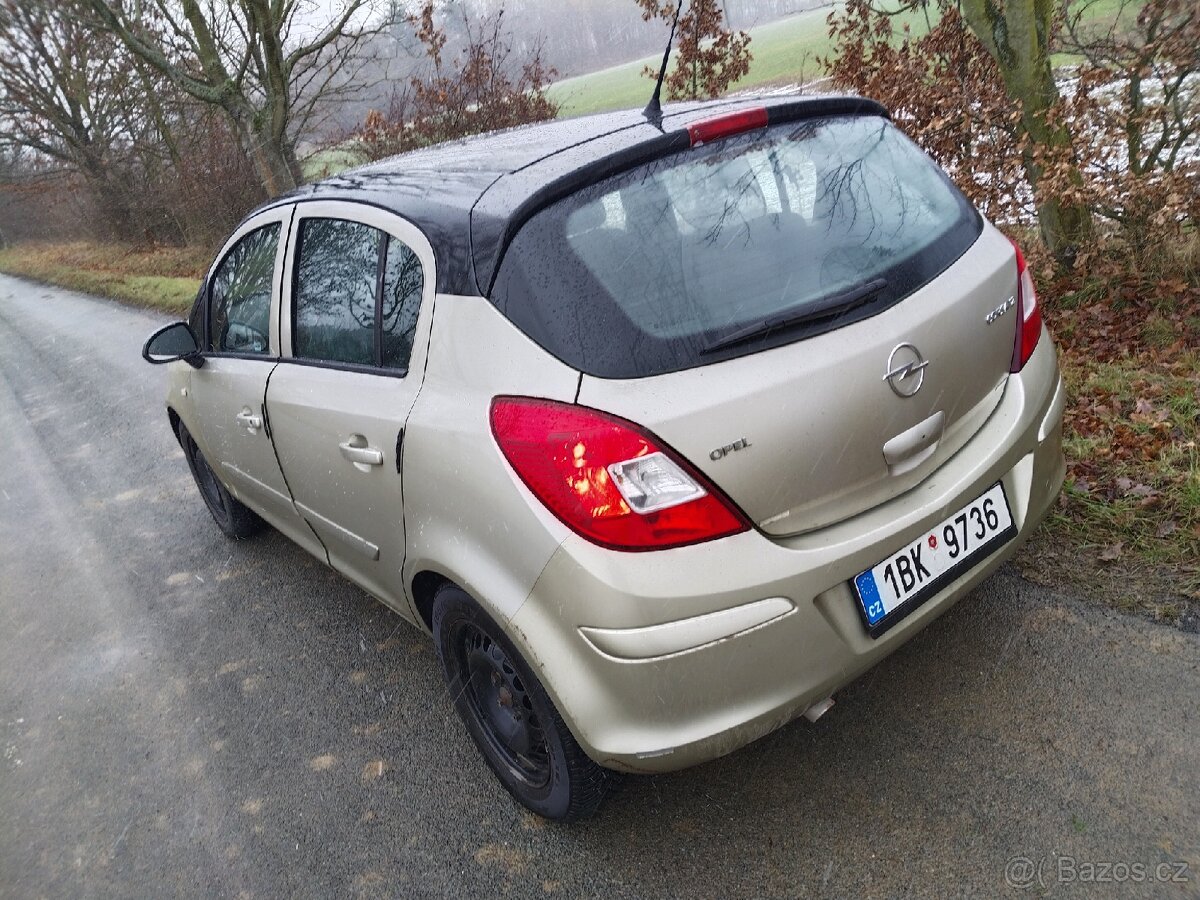 Opel Corsa 1.2 - 9
