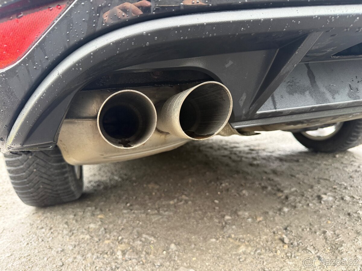 VW Golf 7 2.0TDI 110kW Manuál - 9