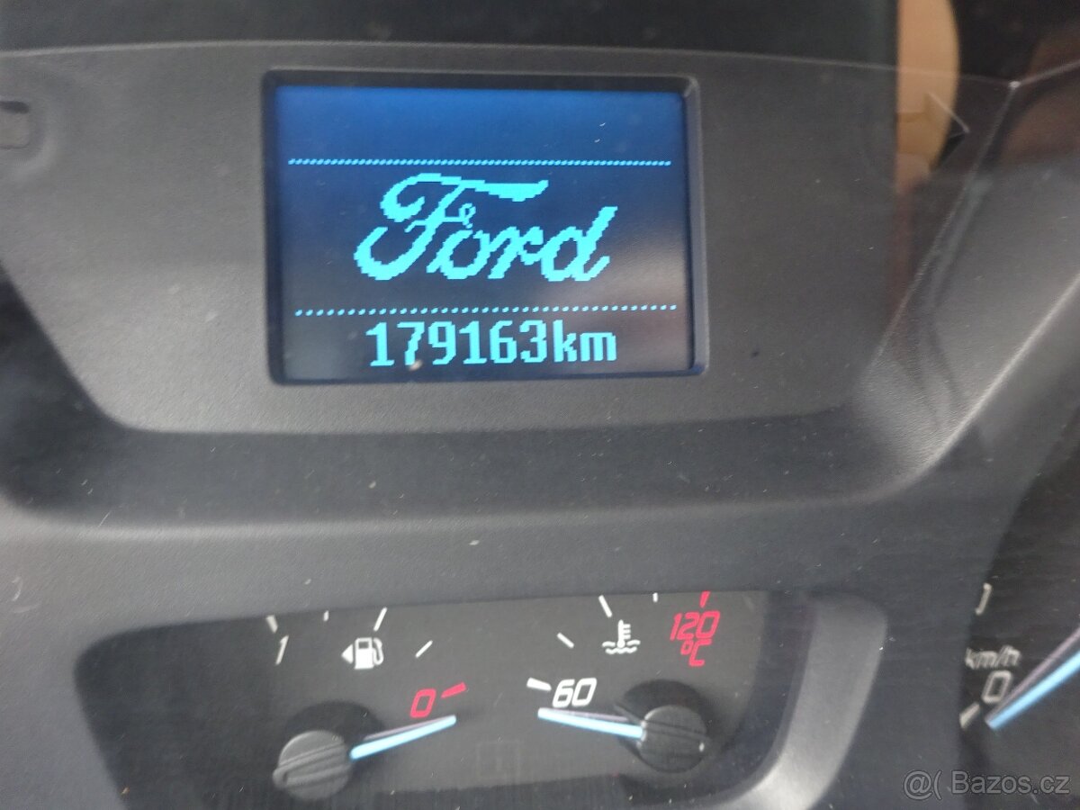 Ford Transit Custom 2.2 TDCI r.v.2016 74 kw ČR - 9