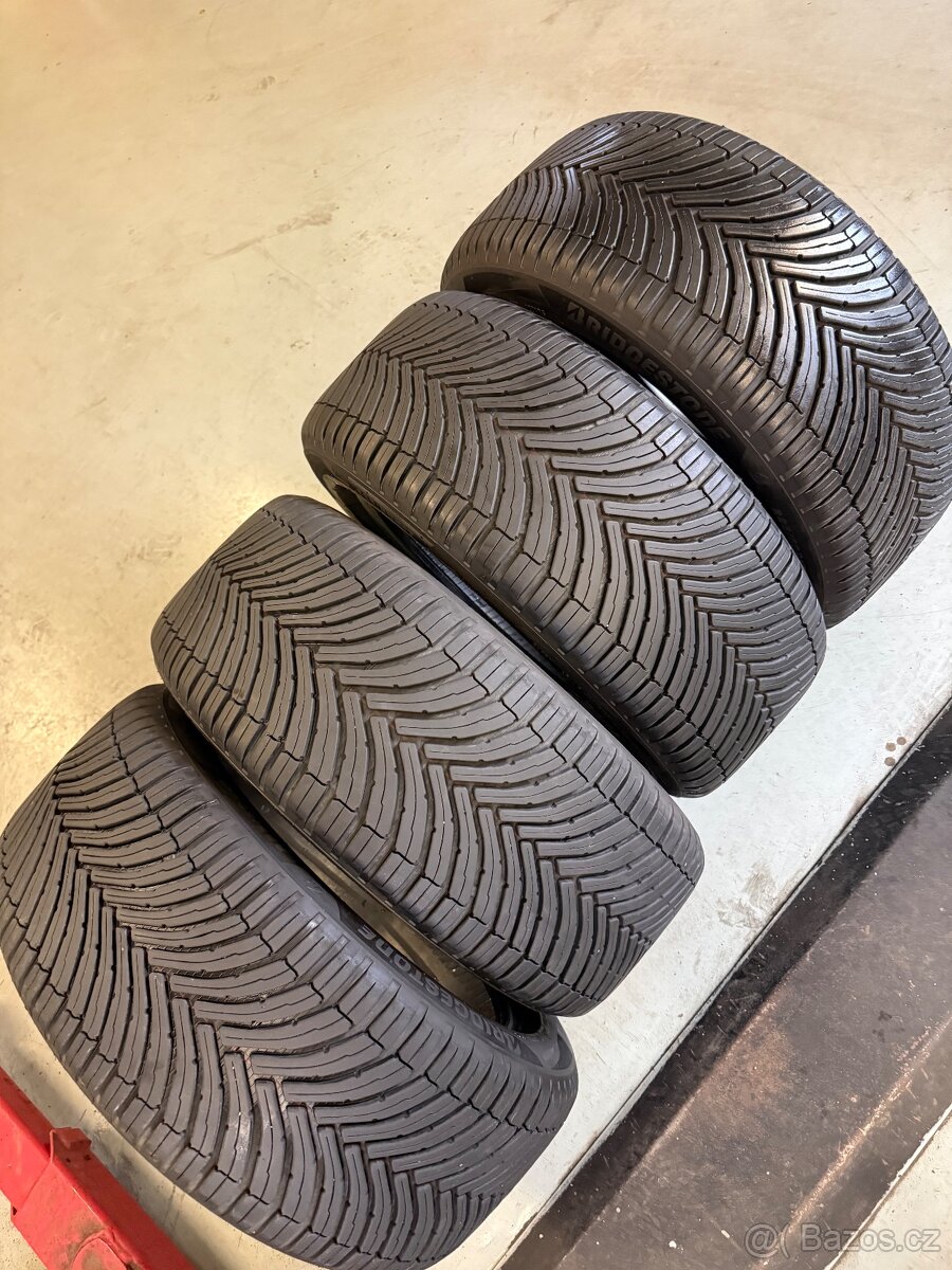 Pneumatiky Bridgestone 225/50/17 - 9