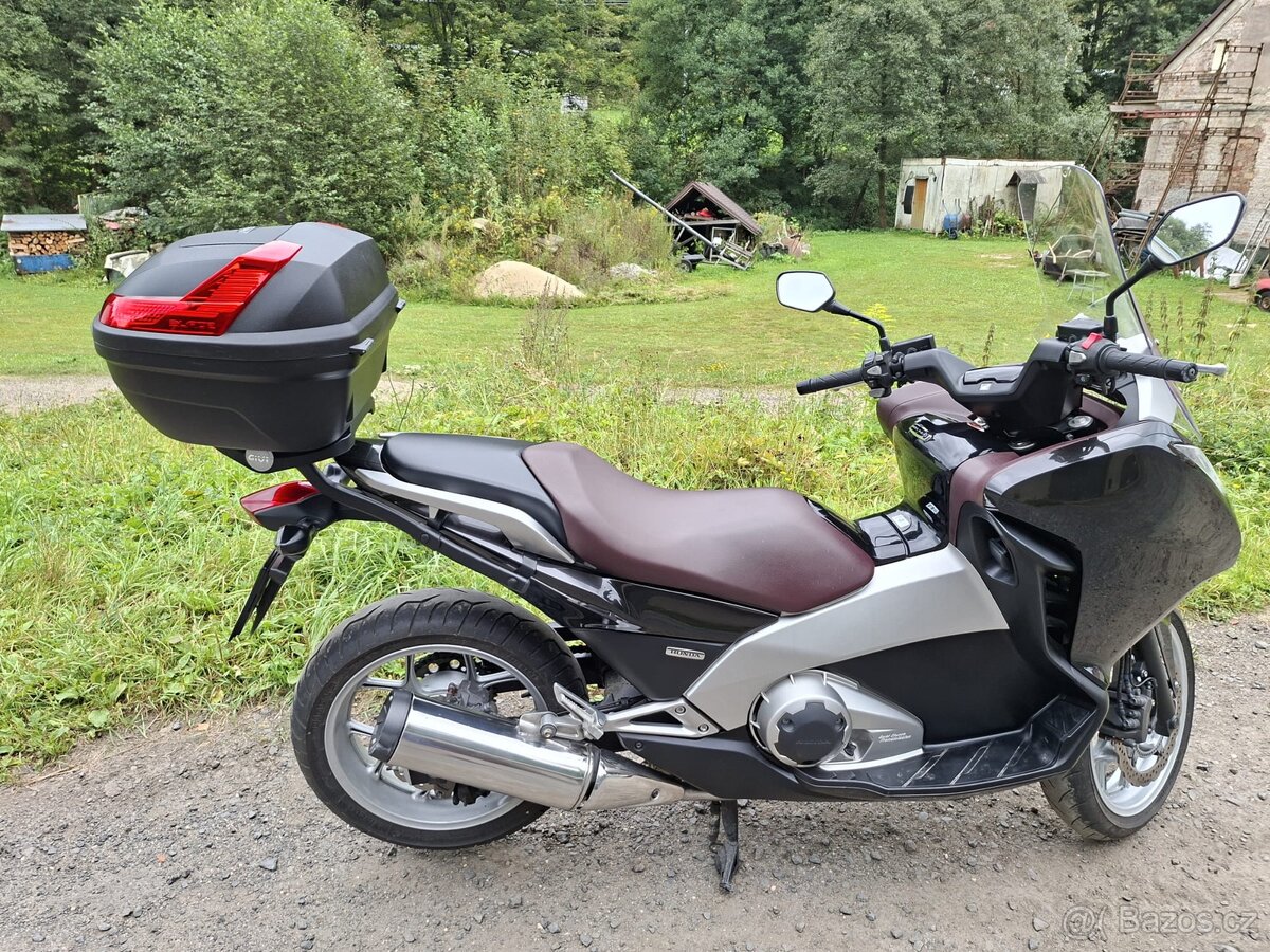 Honda Integra NC700D - 9