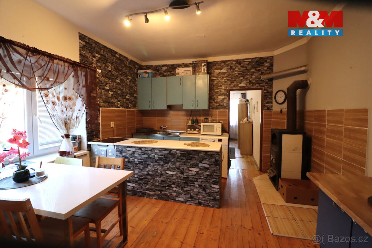 Prodej rodinného domu, 200 m², Libořice - 9