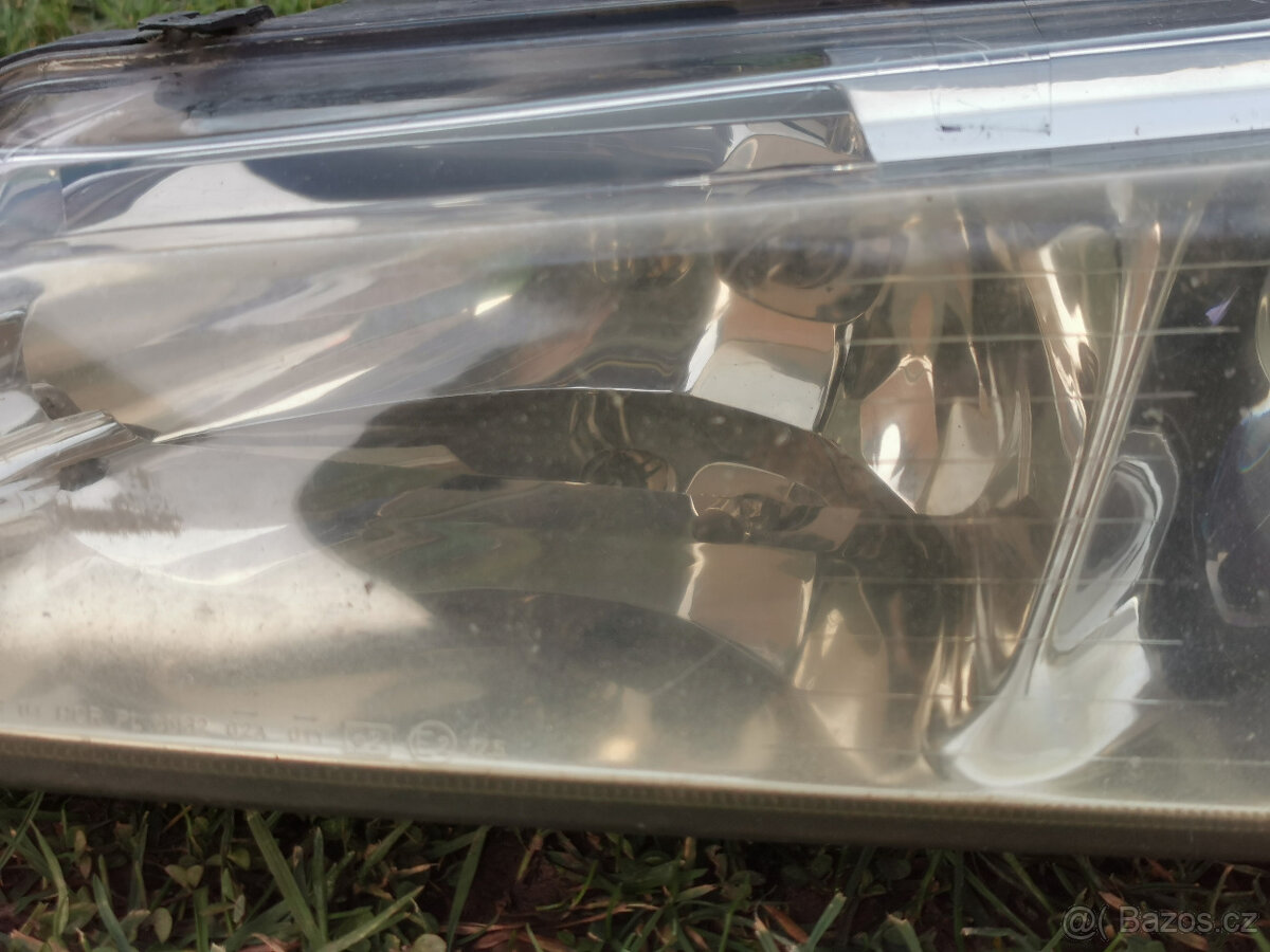 leve predni svetlo peugeot 406 coupe - 9
