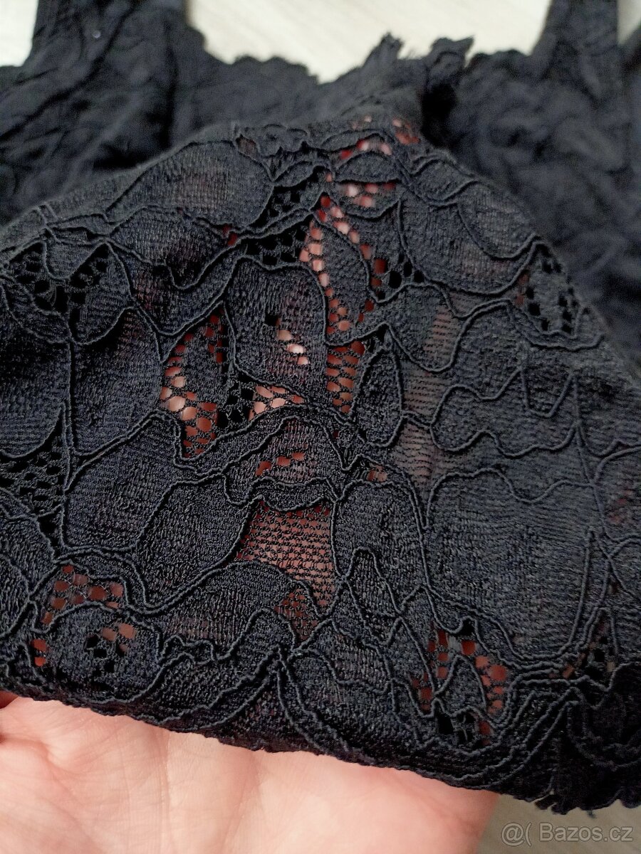 Nový krajkový top vel M - 9