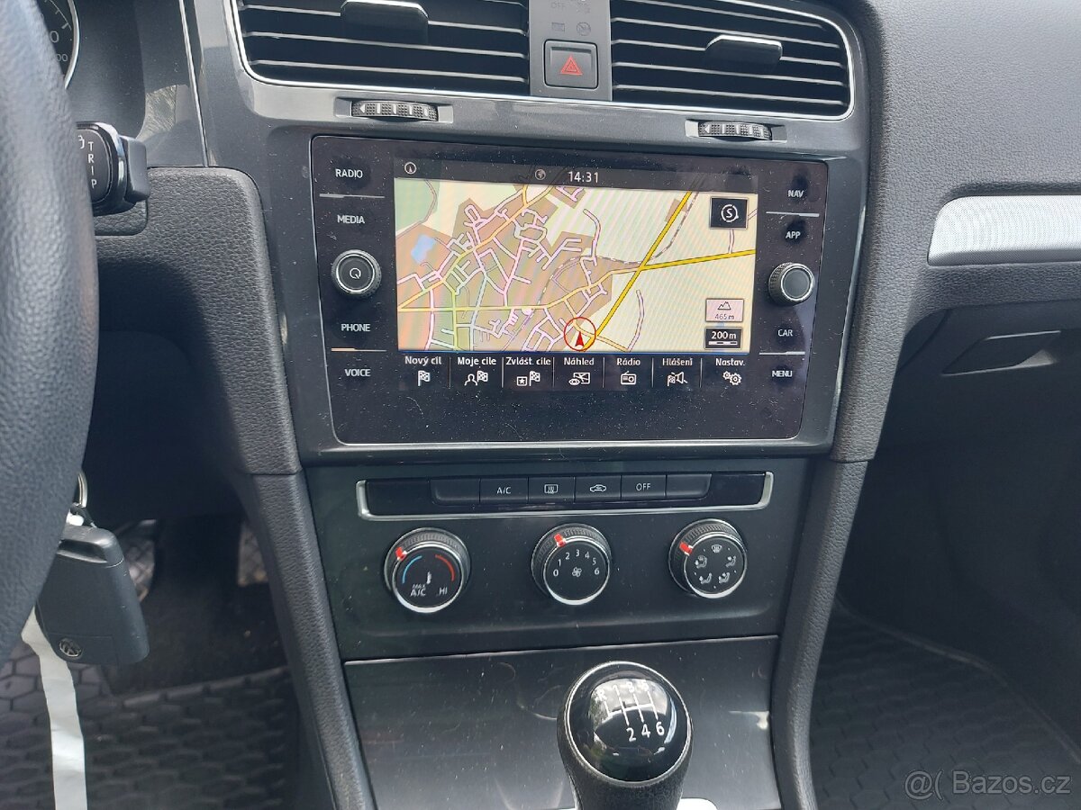 Volgswagen Golf 1,0 TSI 2020 - 9
