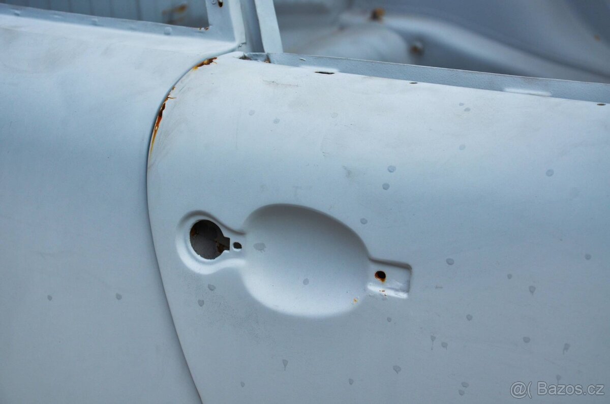 Karoserie Porsche 912 z roku 1967 - 9