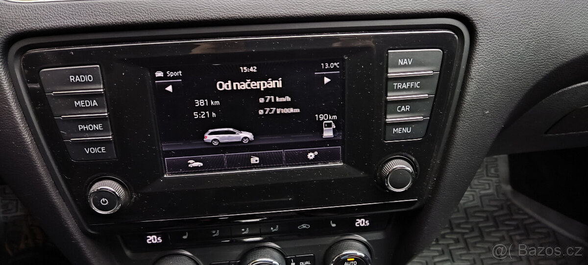 I na splát.ky Škoda Octavia combi III RS 2.0TSI 162kW - 9