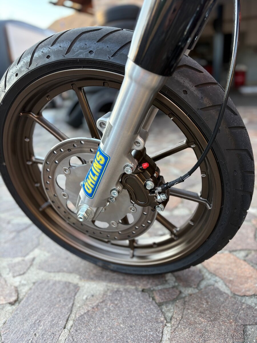 Harley Davidson FLSTNSE CVO - 9