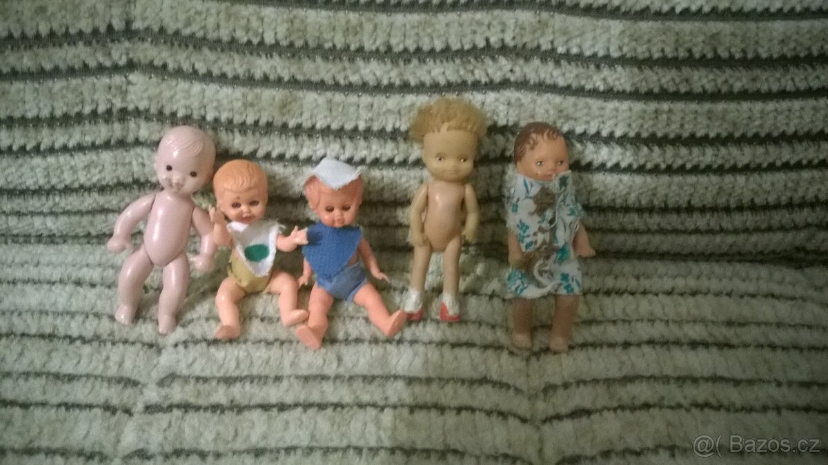 Medvěd, panenky, šašek, miminka - 9