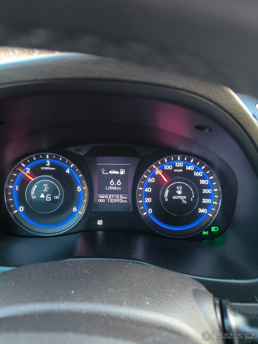 Prodám Hyundai i40 1,7CRDI - 9