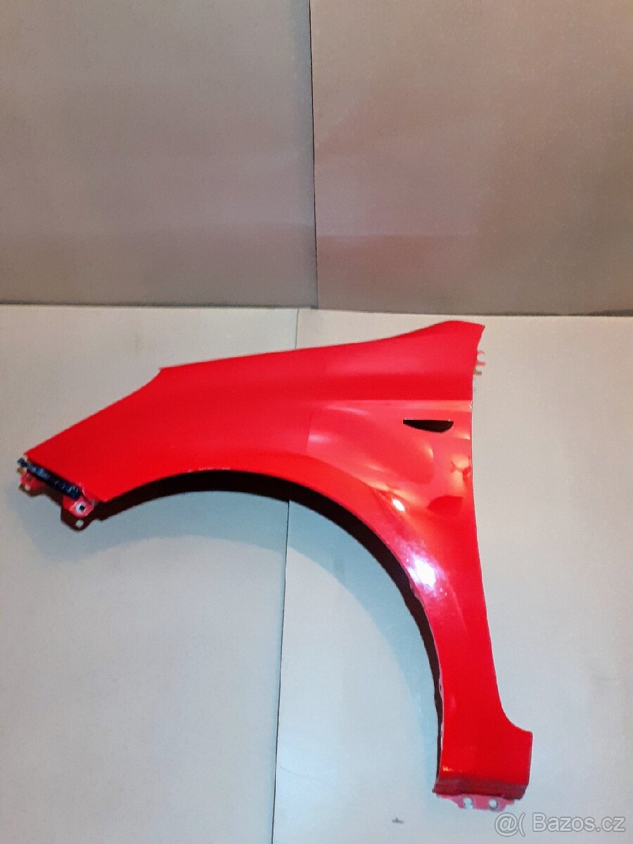 Levý přední blatník Hyundai i20 2008-2012 - 9