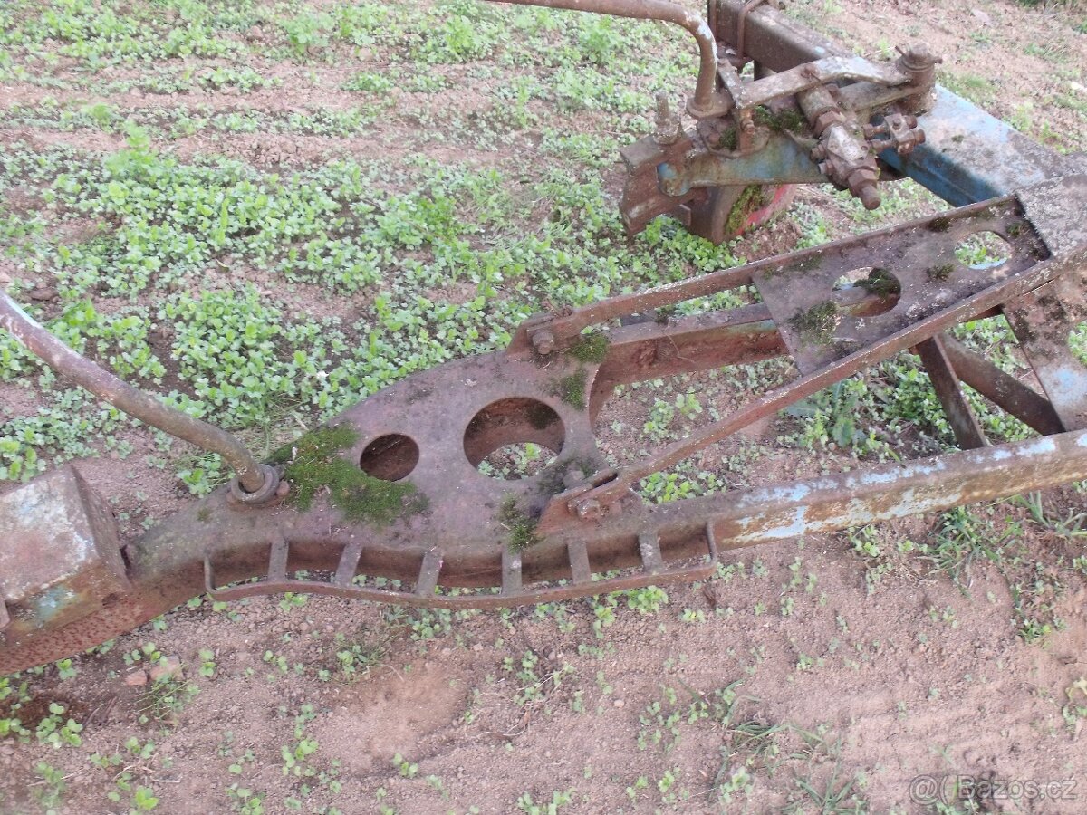 Plečka NDR typ FORTSCHRITT P 437 - 9