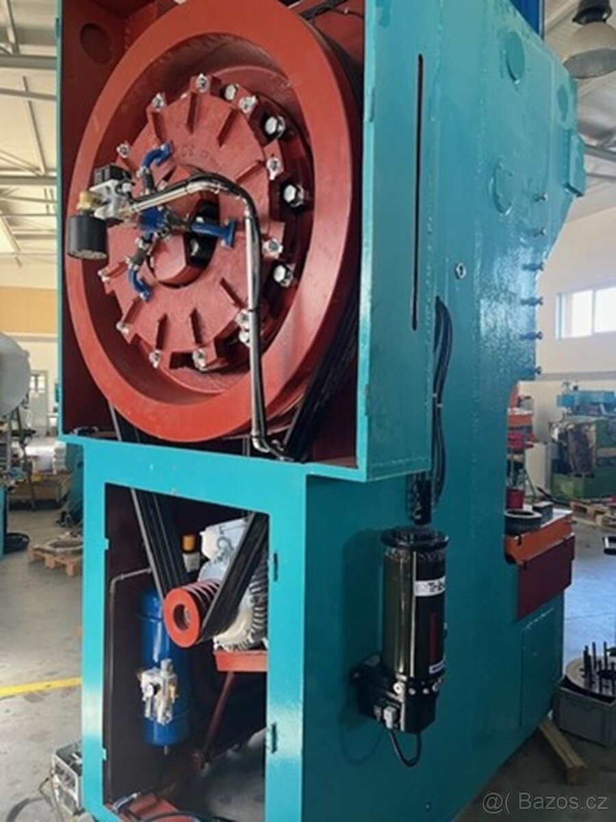 Výstředníkový lis ZTS LEK 250 - 9