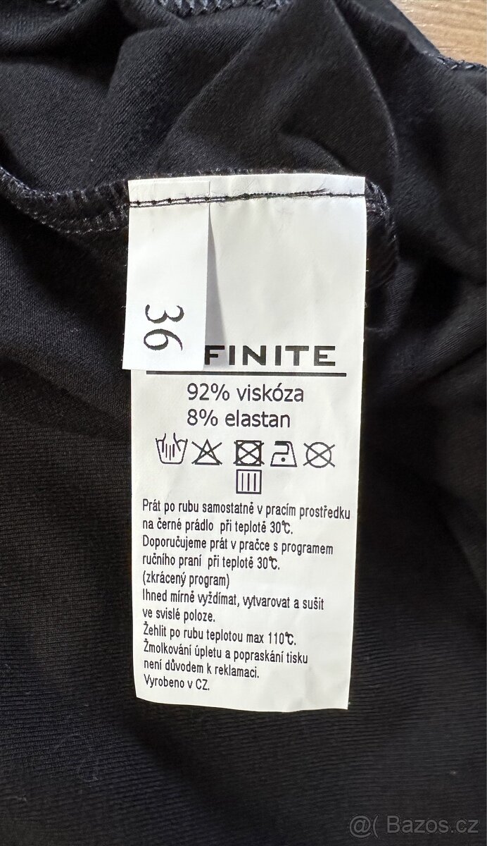 Nové černé triko Infinite - 9
