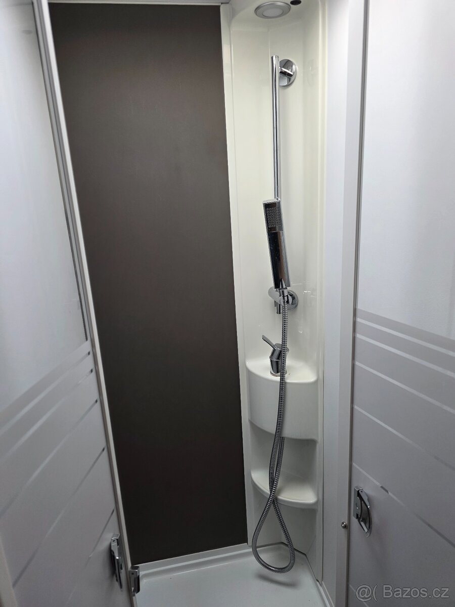 Obytny automobil Adria Matrix 670SL-5osob - 9