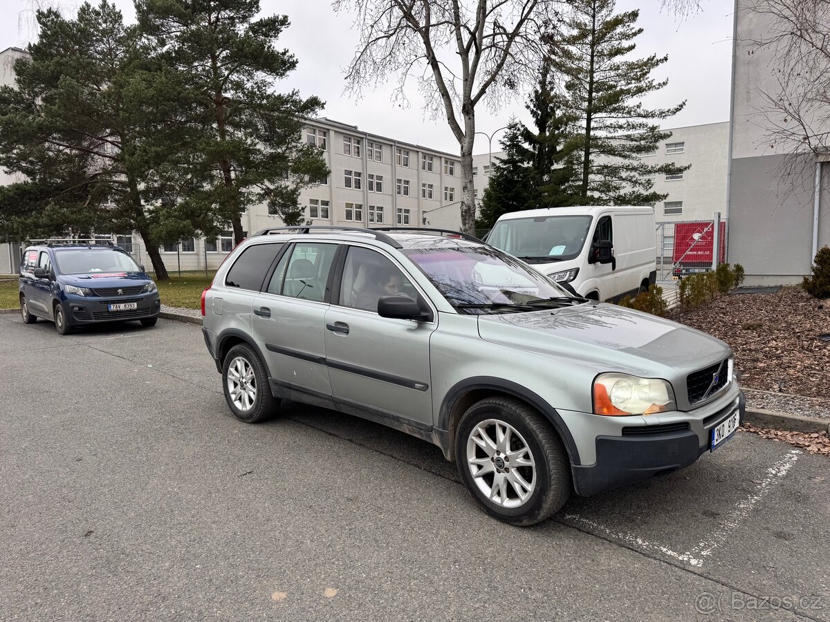 Volvo XC90 2.4D5 Diesel 120kw,AWD,Manuál,STK:7/2027,4X4 - 9