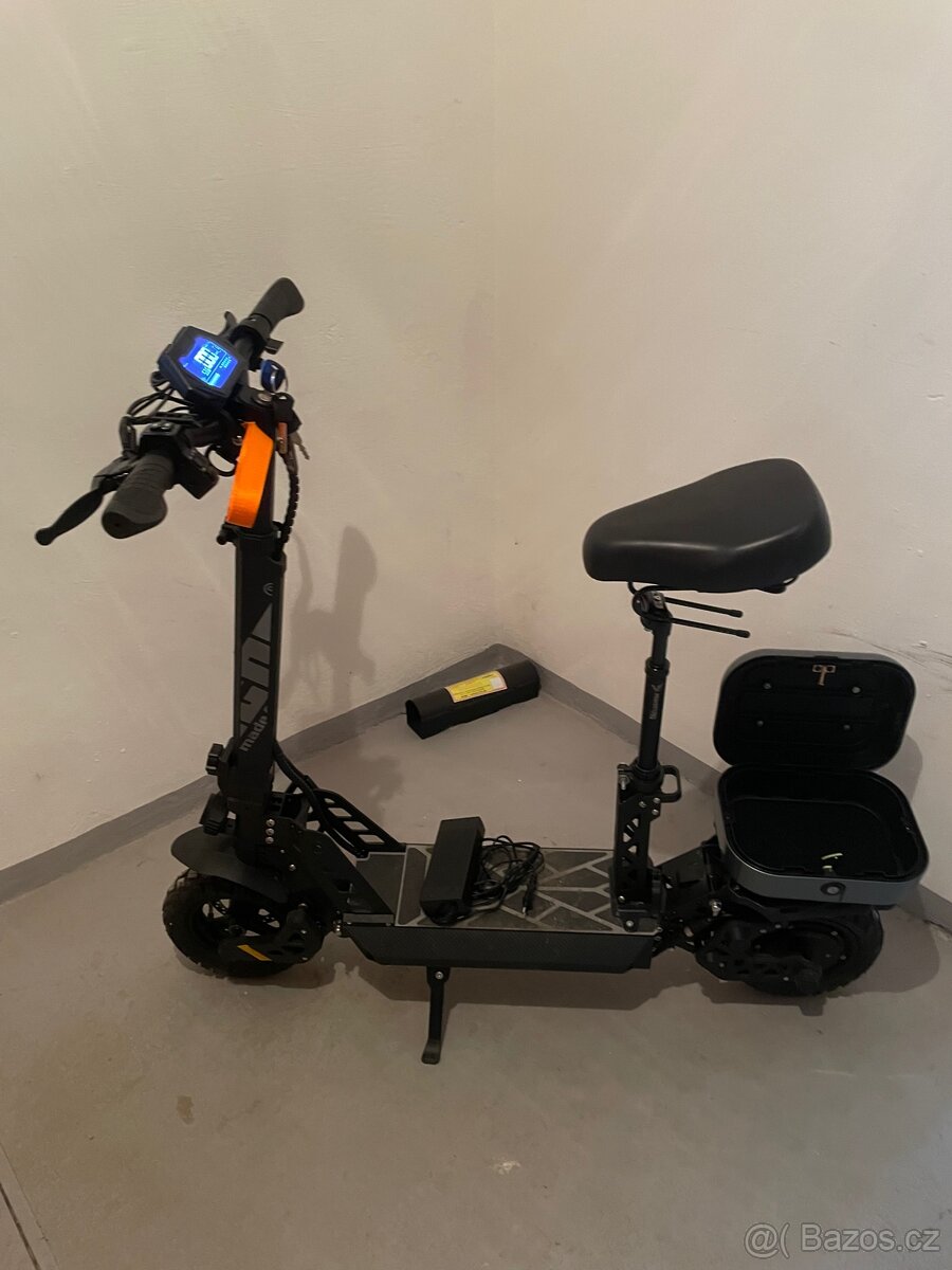 Elektrická koloběžka - 9