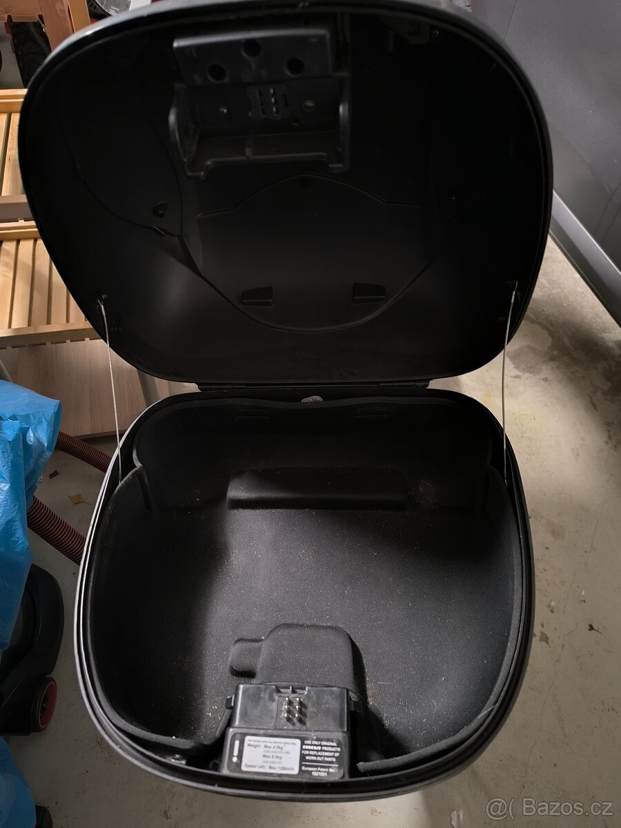 ELEKTRICKÁ MOTORKA SUPER SOCO (plně funkční) - 9