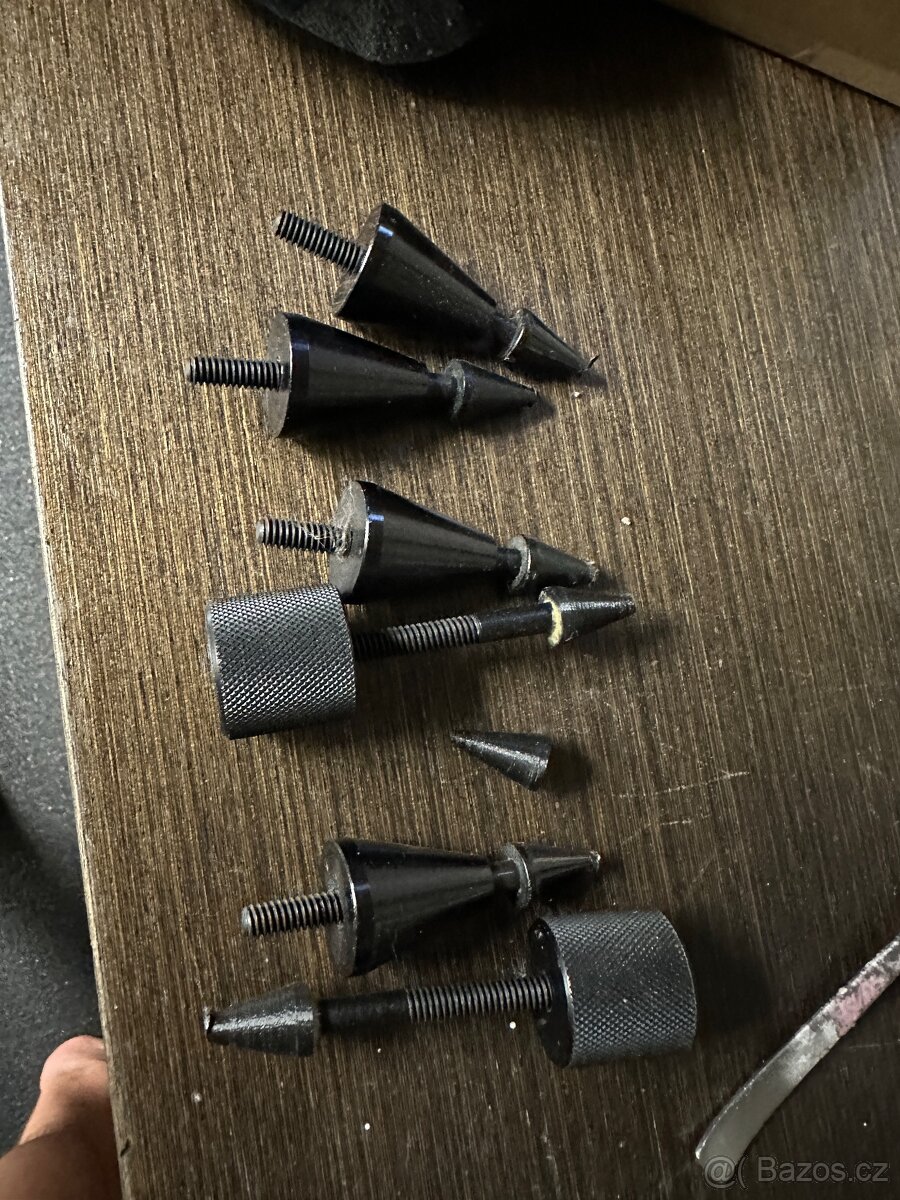 Infinity Renaissance 90, černé - 9