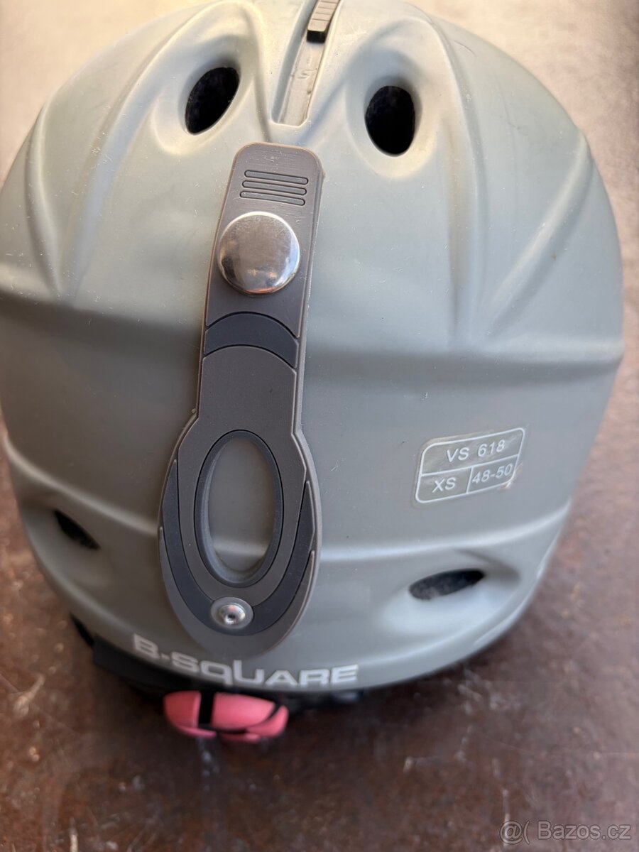 Dětská lyžařská helma - 9