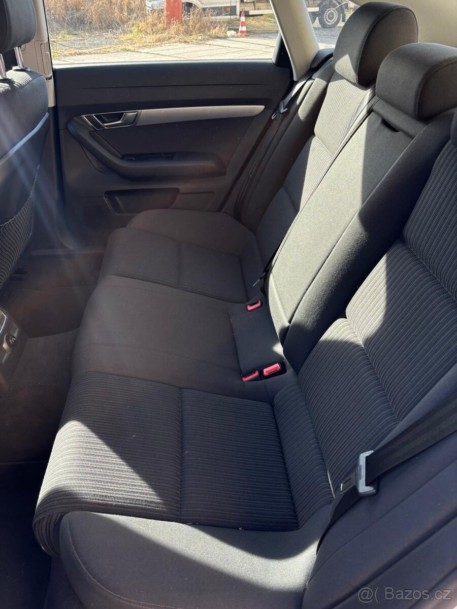 AUDI A6 2.4 V6 MANUÁL 6 RYCHLOSTÍ - 9