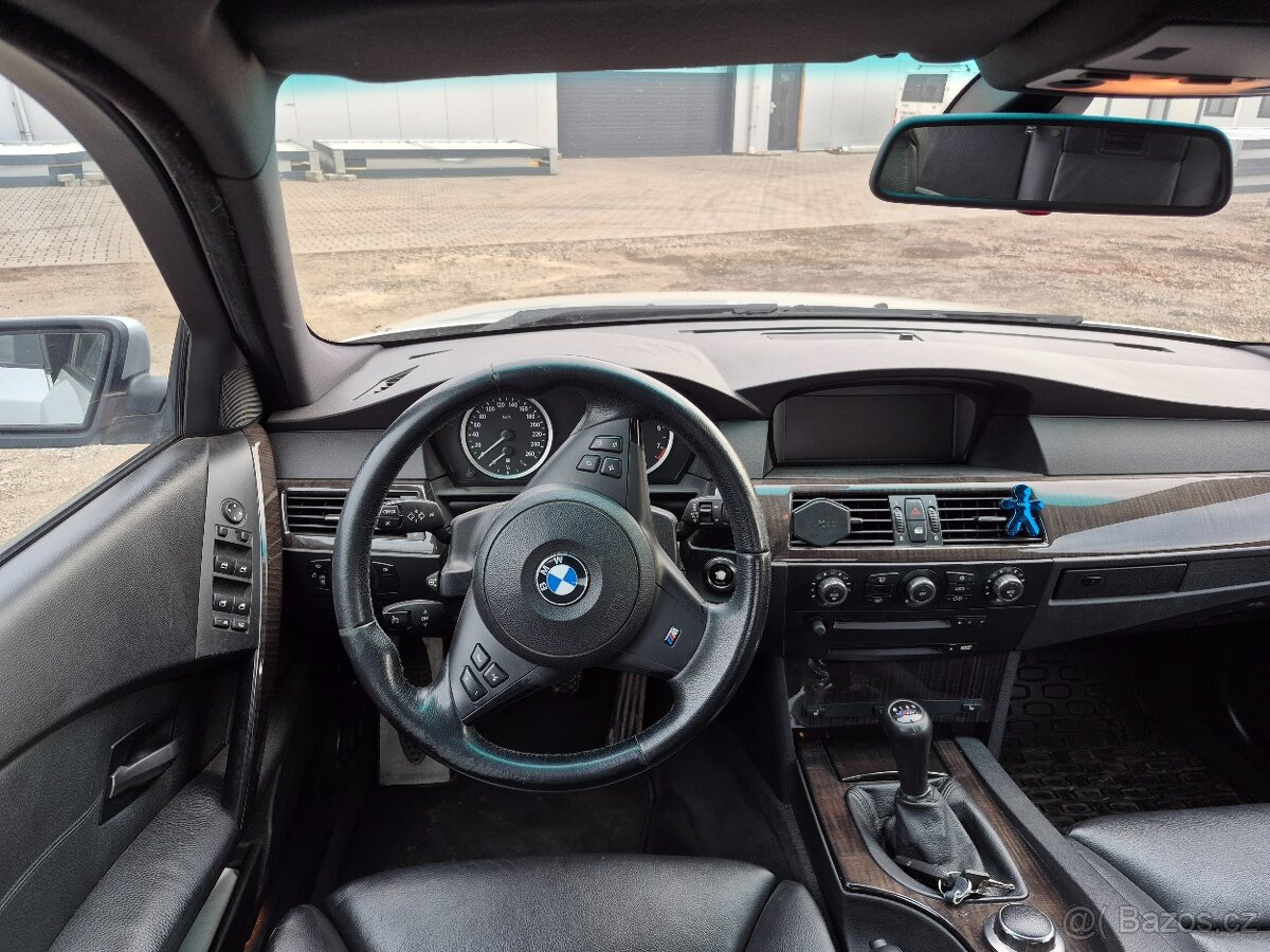 BMW 530xi E60 N52B30 - 9