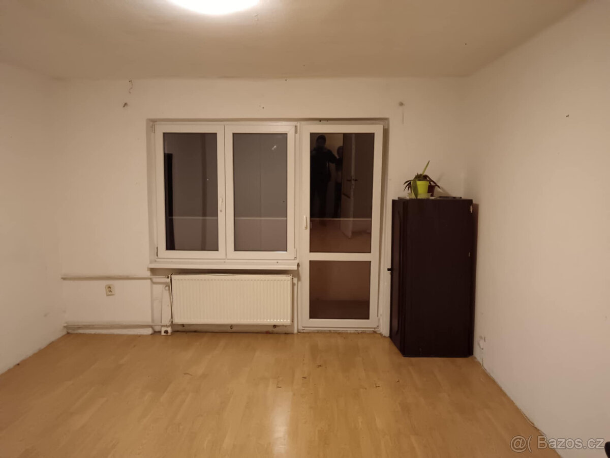 Byt 3+1/B,75m2,Libořice u Měcholup (mezi Žatcem a Podbořany) - 9