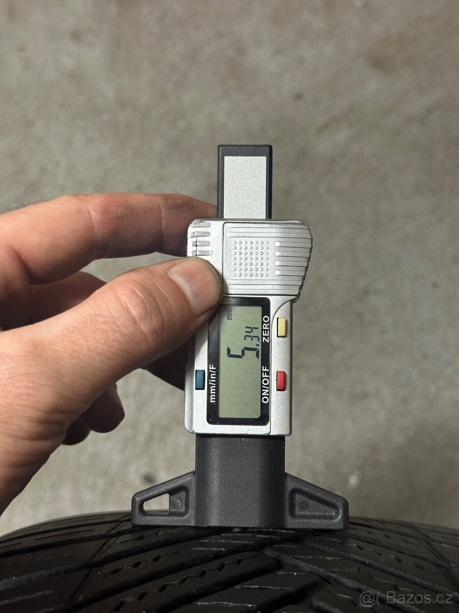 ALU Kola ŠKODA 5x112 R17 CRYSTAL Zimní Pneu 205/50/17 - 9