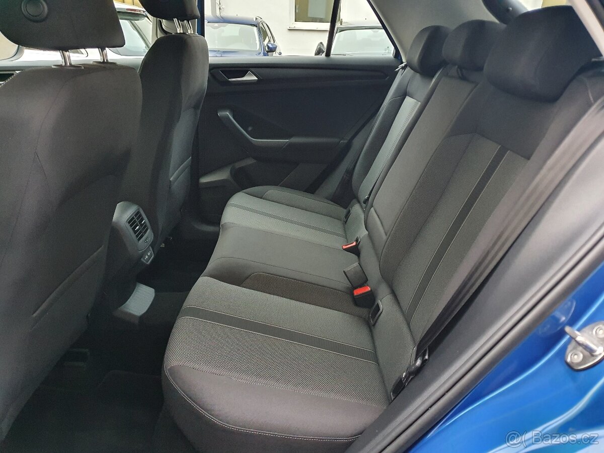 VW T-Roc 1.5 TSI 110kW DSG 74tkm Tažné - záruka Autodraft - 9