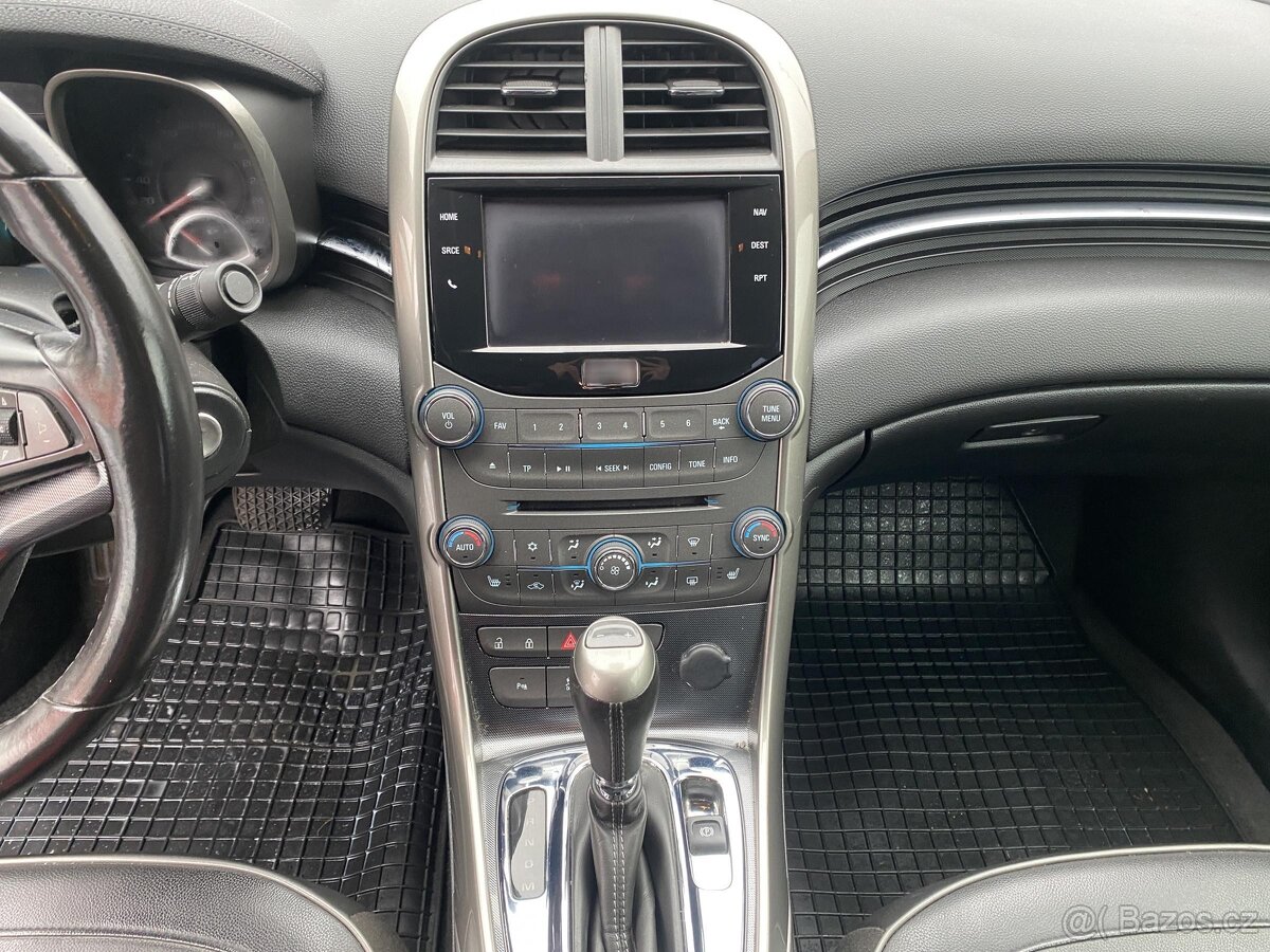 Chevrolet Malibu 2.4 , 123 kW benzín, 2012 - 9