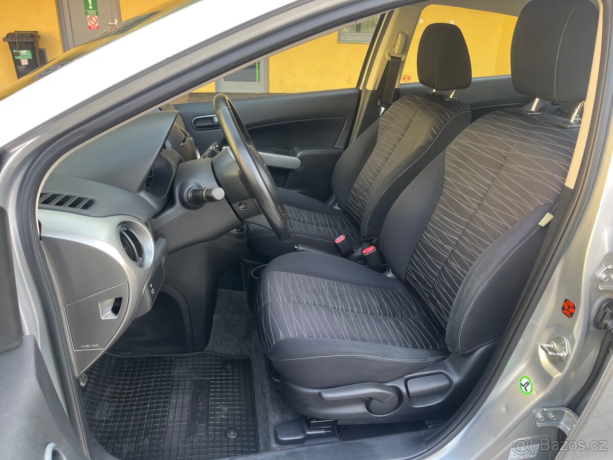Mazda 2 1.3 63kW 2009 - 9